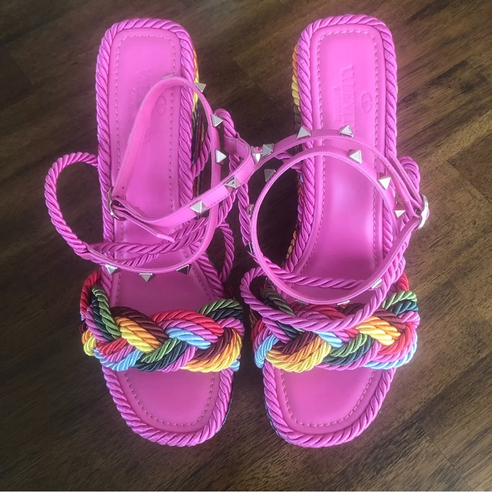 NIB $890 VALENTINO Rockstud Torchon Rainbow Platform Wedge Sandal - size 11 / 41